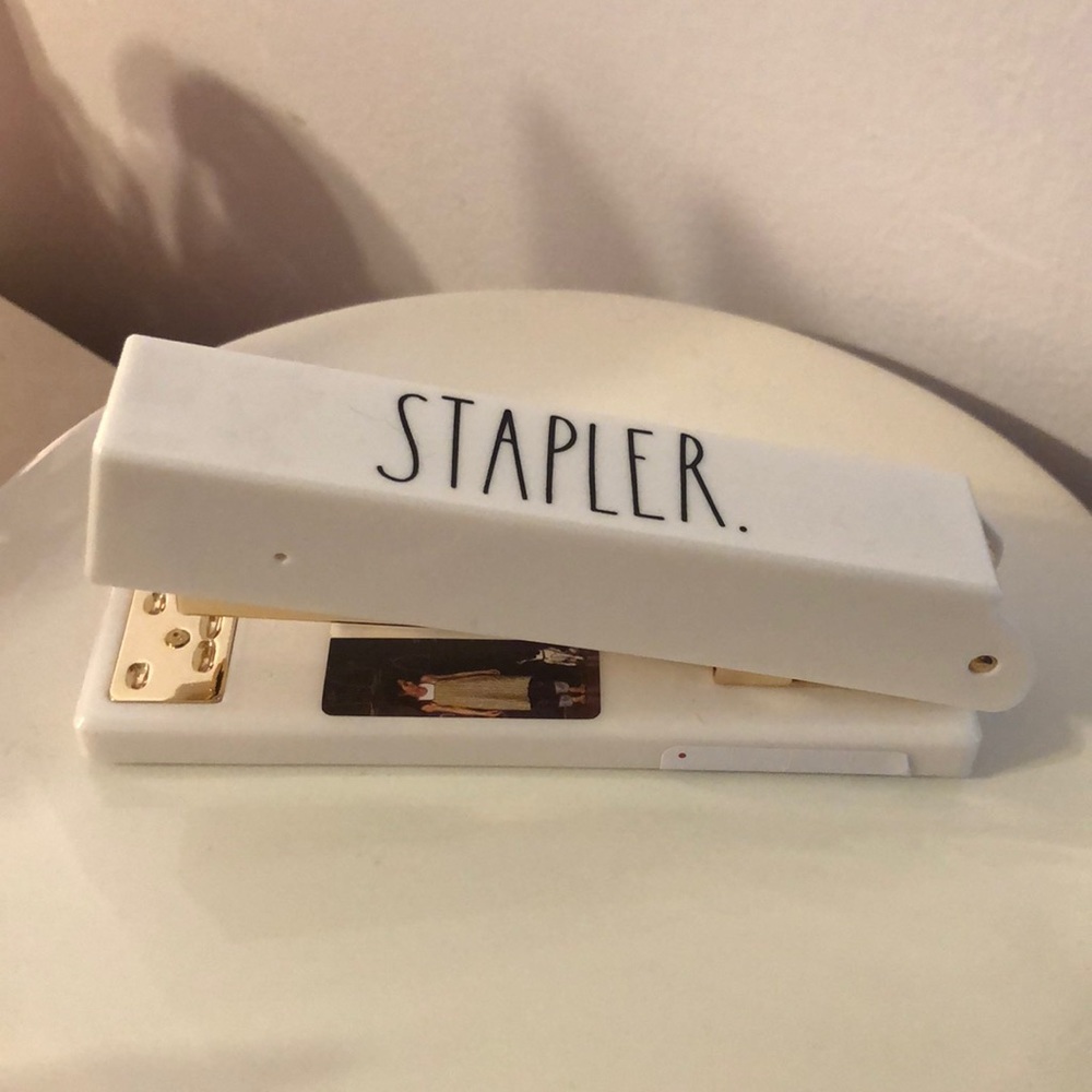 Rae Dunn stapler